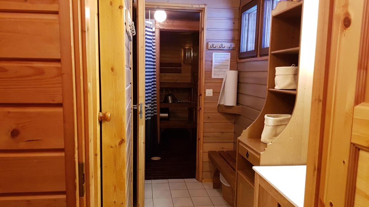 Seita Moekki, Aekaeslompolo Villa Bagian luar foto